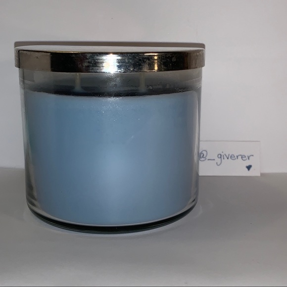 Rare Seaside Escape 3 Wick Bath & Body Works Candle (40-65 HOURS) - Picture 4 of 11